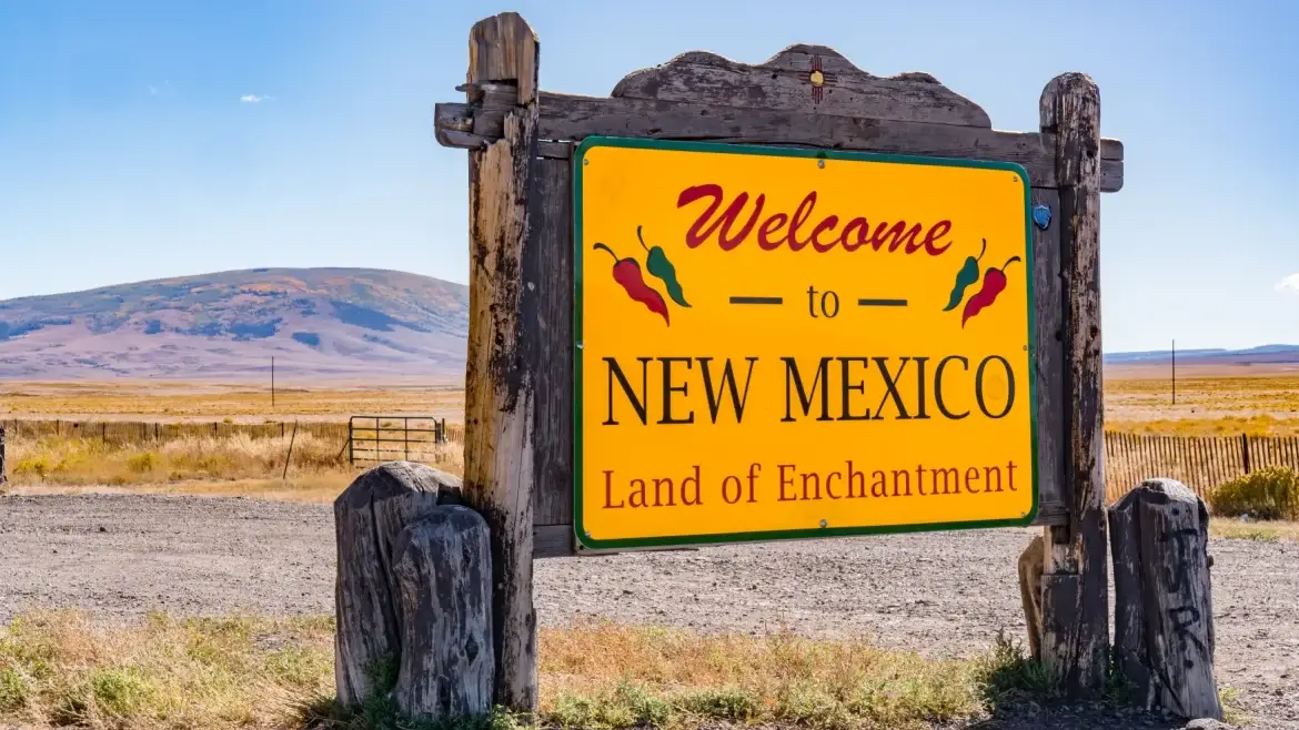 AdobeStock-Welcome-to-New-Mexico.jpeg